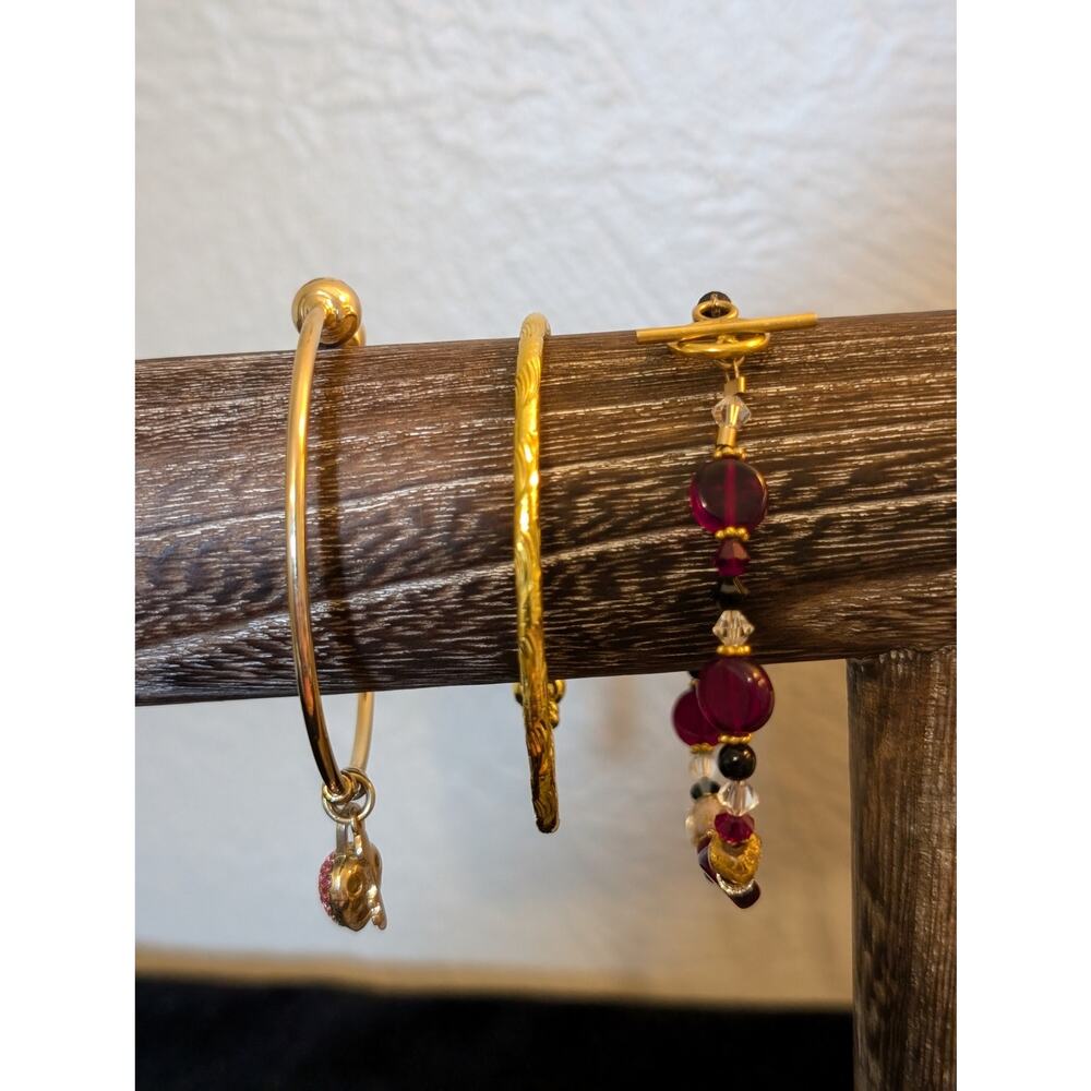 Lot of Gold Tone Cuff/Beaded Bracelets